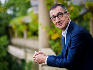 Cem Özdemir tijdens de verkiezingscampagne voor de Landtagswahl in Baden-Württemberg