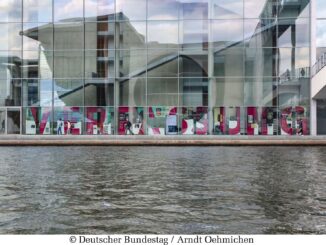 De Duitse Bondsdag in Berlijn, waar bondskanselier Olaf Scholz sprak over gesprekken met Poetin