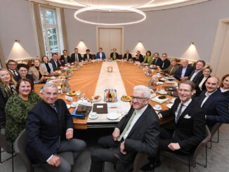 Kabinetsvergadering van de deelstaatregering van Baden-Württemberg in de Villa Reitzenstein in Stuttgart