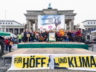 Demonstratie van het landbouwinitiatief Wir haben es satt! bij het Brandenburger Tor in Berlijn tijdens de Grüne Woche 2026