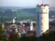 Uitzicht over de Zuid-Duitse stad Ravensburg met de Blaserturm en de Mehlsack