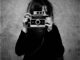 Patti Smith gefotografeerd door Anton Corbijn in Parijs (2011)