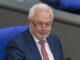 Wolfgang Kubicki FDP politicus tijdens debat in de Duitse Bondsdag