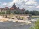 Restanten van de Carolabrücke in Dresden tijdens de sloopwerkzaamheden aan de brug over de Elbe