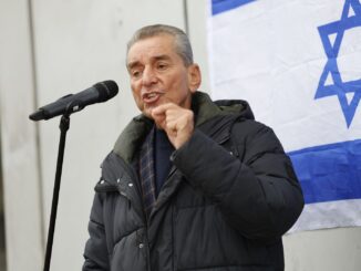 Michel Friedman tijdens een toespraak in Berlijn in 2023