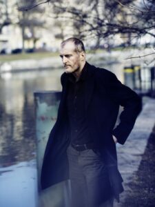 Oostenrijkse schrijver Robert Seethaler, auteur van de roman De straat