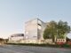 Het nieuwe Stadtmuseum Oldenburg naast het Horst-Janssen-Museum in Oldenburg, gezien bij avondlicht.