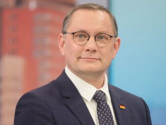 Portret van AfD-voorzitter Tino Chrupalla.